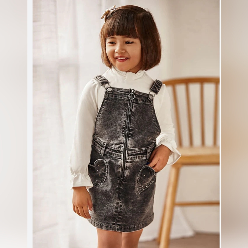 Grey washes denim girl dress 🌸